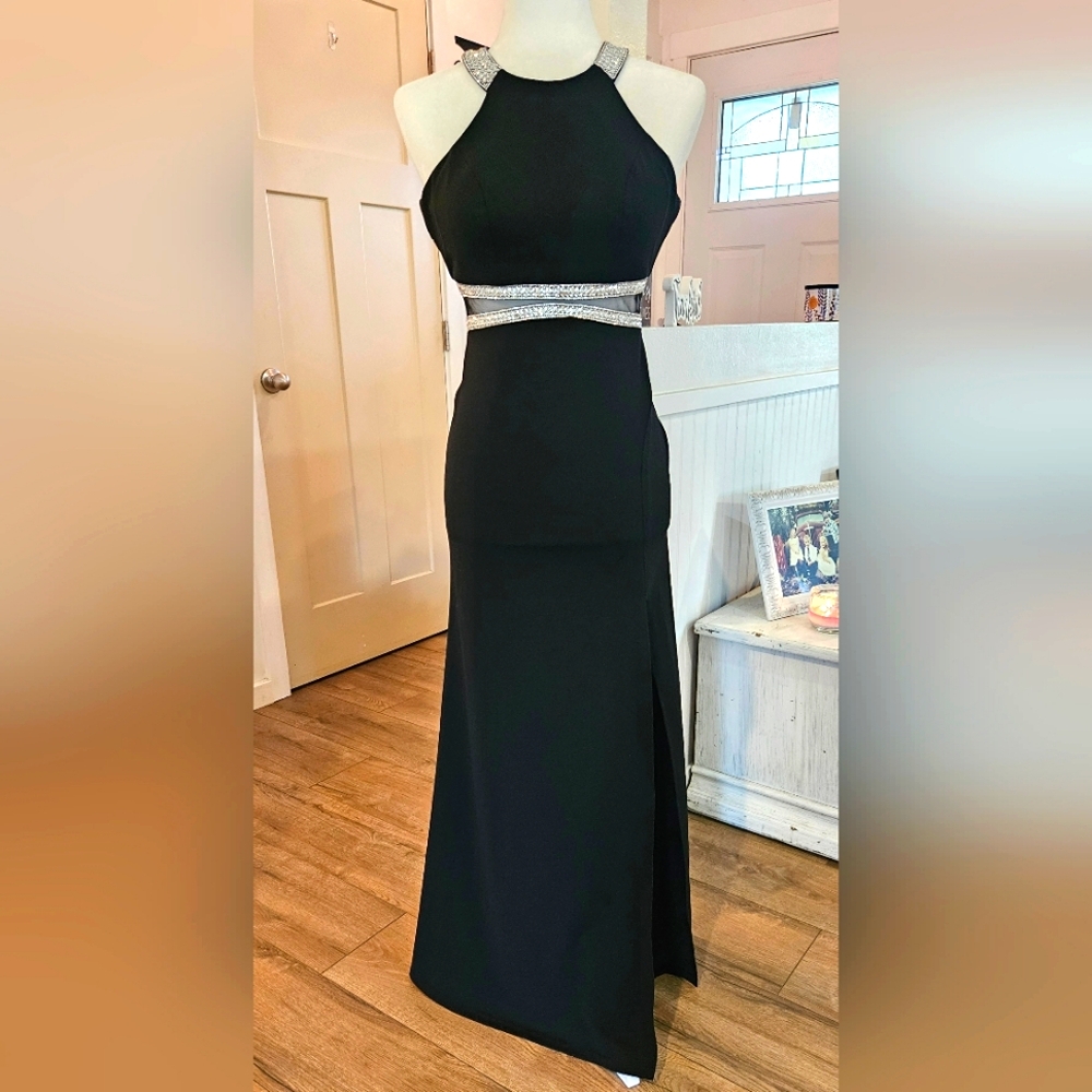 Worn Once! - SEQUIN HEARTS - Black Long Formal Dress - Size 1